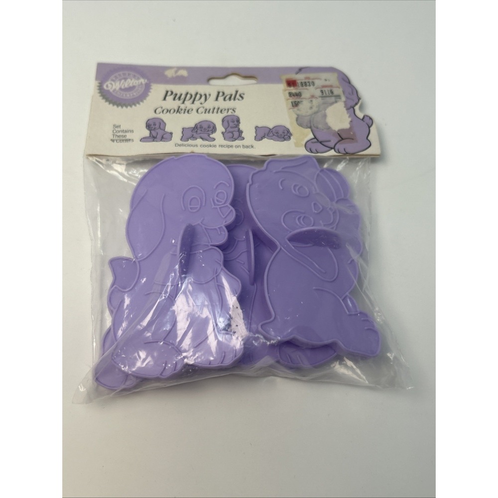 NEW Vintage Wilton Puppy Pals Cookie Cutters Set Of 4 1990